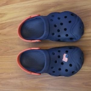 Crocs sandals with American flag Jibbetz